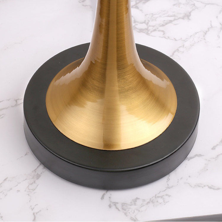 Retro Table Lamp – Metal & Fabric Shade, E26 Socket, 45 cm High