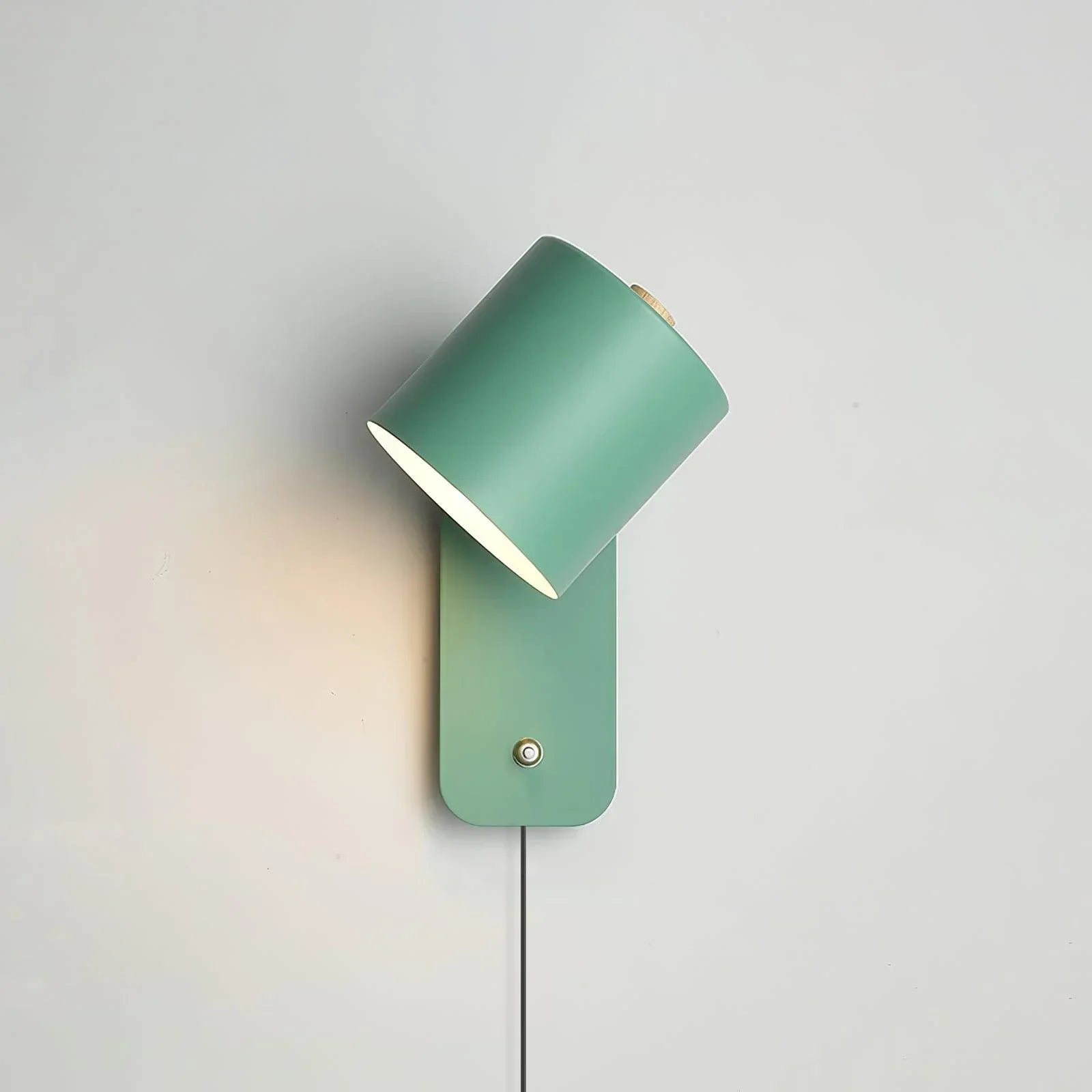 Minimalist Wall Lamp with Plug for Flexible Lighting